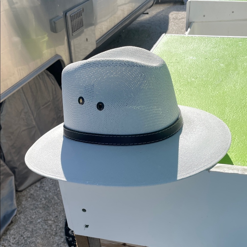 Woman’s White and Black Fedora Hat - Picture 5 of 5